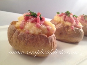 Patate Ripiene al Forno